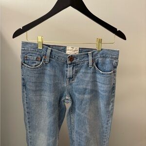 beautiful vintage american eagle jeans